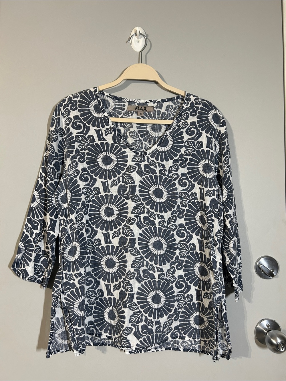 Flax Navy and White Floral V-Neck Linen Tunic casual timeless resort wear